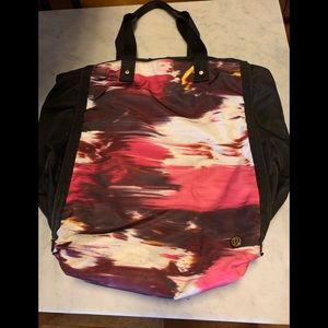 Lululemon Over The Shoulder Gym/Yoga Tote
